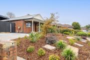 Top Lilydale
