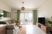 Loutraki Seaview Apt - 2BR, Terrace & BBQ I Beach