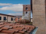 Penthouse in Lucca with Roman Theater Views