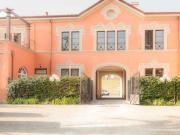Apartment in Lucca with Private Garden