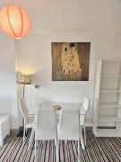 Creative Quarter Living 1BR Flat at Paintworks