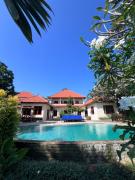 Beachfront Villa Jepun Segara