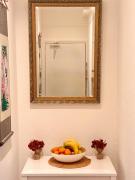 Candy Cafe Apartment