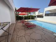 Villa Sunny Breeze In A Prime Spot Near Everything