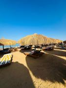 Unique Studio Free access beach