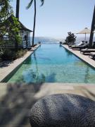 Beach Villa Pantai Matanai