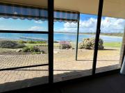 Baywatch - Emu Bay - Kangaroo Island