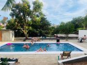 Green Gecko Pool Hostel and 3 Day Expedtion