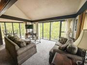 Treehouse Treetop Village101-3Bed3BAPools-8PP