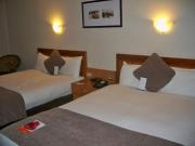 Olive Green Villa in Negombo for Airport Transit