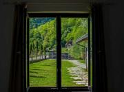 Căsuța de lângă moara