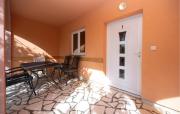 2 Bedroom Amazing Apartment In Poljica