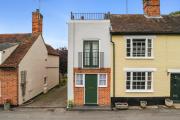 Top Castle Hedingham