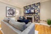 London luxury 3BD 3BTH Knightsbridge, Chelsea Lower Ground Floor Flat