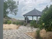 Top Hòn Lao