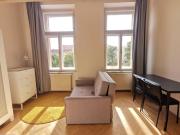 New petite studio in bohemian suburb