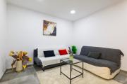 Central flat with garden