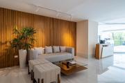 Splendid-KingBed-3BR-Pool-AC-Modern-WiFi-Yellowkey Splendid-KingBed-3BR-Pool-AC-Modern-WiFi-Yellowkey
