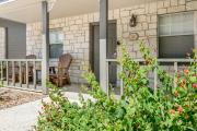 Main Street Retreat #14 - King Bed, On Main St, Shared Hot Tub & Pool