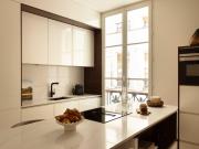 Elegant apartment - 2BR- 6P- Gare Saint Lazare, cleaning included