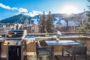 New Listing Renovated 2 BR Aspen Condo