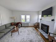 NYC in 30 Cozy Stylish Fleetwood Stay