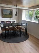 Charmerende sommerhus i fredelige omgivelser