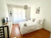 3 minutes walking from Lausanne Train station