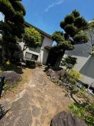 10-minute drive from Kumamoto Station, parking for 6 cars, large house that can accommodate up to 15 people