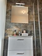 Le Cocon B - private parking - quiet