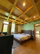 Le Massif by Valley Of Apples