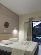 Top Monastiraki Top Monastiraki