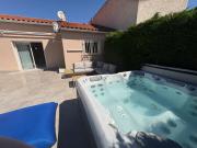 Proche St cyprien villa piscine