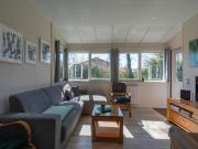 Bungalow in Sint Maartenszee near Beach