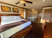 2 king suites at Westgate resorts, Gatlinburg, sleeps 8 people with waterpark, minigolf, zipline,