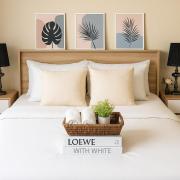 Central next to Shopping 1 Bedroom Condo - 2 Min to BTS Asok and Terminal 21