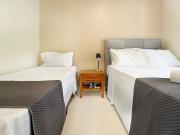 Suite em Pousada com Cozinha Privativa, Churrasqueira e Piscina