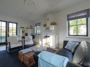 villa w electric charging & parking