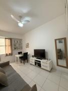 Apartment Copacabana-2 blocks from the beach