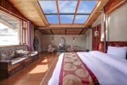 Top Shangri-La