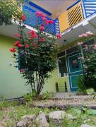 Buddies Stay Café Community