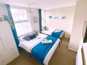 Peaceful 4BR Home - Fast WiFi -Ideal for Contractors