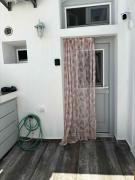 Top Emporio Santorini