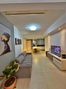 Perfect retreat 2 blocks from the beach