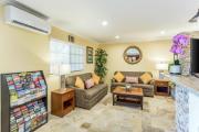 Top Escondido