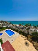Apartment with Sea View & 3 Sunsets