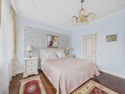 Old Town Traditional Apartments