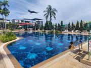 Top floor seaview Jomtien front beach seaside 80m rimhad condo