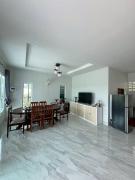 R-Rich Homestay อาริชโฮมสเตย์