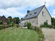 Tasteful holiday home in Plouvara with garden, cleaning included